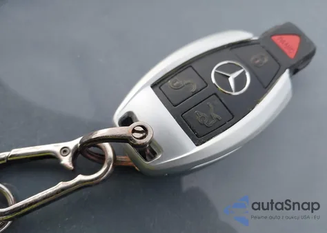 2010 Mercedes-Benz Glk 350 4Matic из США, поврежденный, VIN WDCGG8HB2AF501043